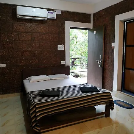 Sal De Goa Hotel